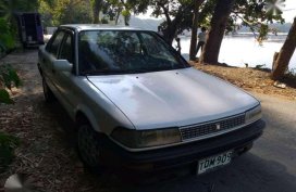 SELLING TOYOTA Corolla 1992