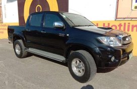 2010 Toyota Hilux G. 4x4 Diesel Matic. Loaded Sound Set up. Body Lift
