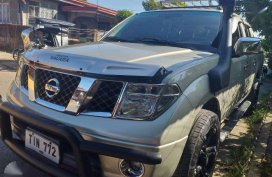 Nissan Navara le 2011 matic LOADED worth 200k