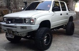 2000 Toyota Hilux for sale
