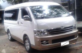 Toyota Hiace Super Grandia 2009 for sale