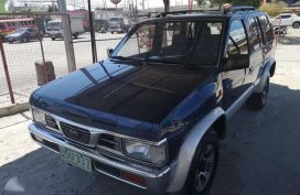 96 4x4 Nissan Terrano gas manual FOR SALE