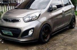 For sale 2012 Kia Picanto 200k as is
