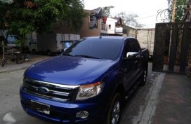 For sale Ford Ranger xlt 2014mdl 4x2 diesel 35tkm mileage owner seller