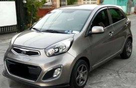 Kia Picanto 2011 Ex gold Manual Casa records