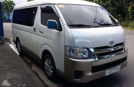 Toyota Hiace GL Grandia 3.0 Manual 2017 Assume Pasalo