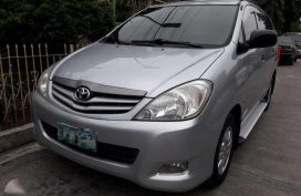 Toyota Innova 2011 FOR SALE