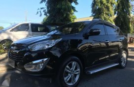 FOR SALE! 2011 Hyundai Tucson GLS Top of the line