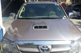 Toyota Fortuner 2006 4x4 diesel matic for sale 