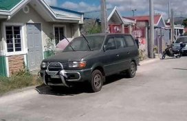 Toyota Revo 2000 model for sale 