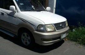 RUSH!! Toyota Revo Sports Runner 2003 model