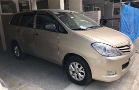 FOR SALE TOYOTA INNOVA 2011 2.5 E DIESEL