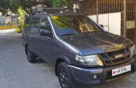 2017 Isuzu Crosswind xt Black series edition