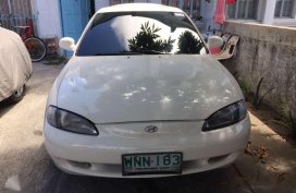 For Sale 2000 Hyundai Elantra Wagon 1.6 automatic gls DOHC Rare