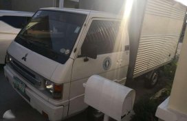 Mitsubishi L300 Diesel 2011 model MT