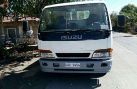 2017 Isuzu Elf npr 16ft dropside 4hf1 engine