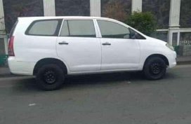 FOR SALE: Toyota Innova J M/T 2006 2.5 diesel