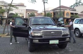 BULLETPROOF 2003 Toyota Land Cruiser (Level BR6) - Only 3.95M (Neg)