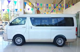 Toyota Super Grandia Leather 3.0 A/T (2-Tone) - SAVE up to PHP 292,000 