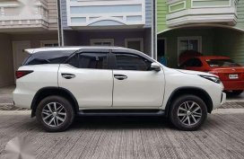 Toyota FORTUNER 4x2 V 2018 for sale