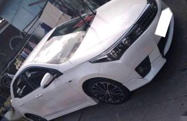 2014 Toyota Corolla Altis 2.0V Pearl White Top of the Line