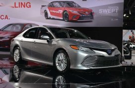 Toyota Camry 2.5G Gas AT 2019 brand new