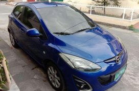 Mazda 2 hatchback all power AT 2010 Top of the Line
