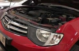 2014 Mitsubishi Strada GLX-V Automatic