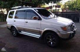 2010 Isuzu Crosswind for sale