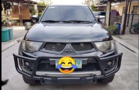 2010 Mitsubishi Strada pick up for sale