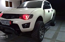 Mitsubishi Strada 2012 for sale