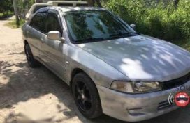 Like new Mitsubishi Lancer for sale