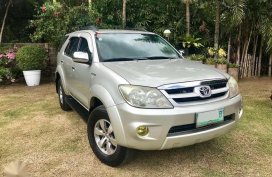 2006 Toyota Fortuner G AT Gasoline for sale