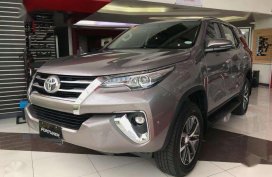 Toyota Fortuner 2.4 4X2 V Dsl AT 2019 for sale