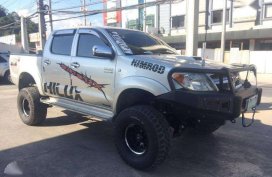 Toyota HILUX 2006 model 4X4 AUTOMATIC for sale