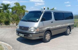 Toyota Hiace Grandia 3.0 diesel local 2003 for sale 