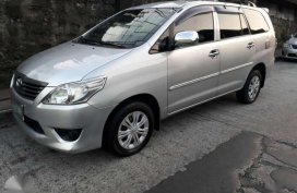 2013 Toyota Innova J for sale