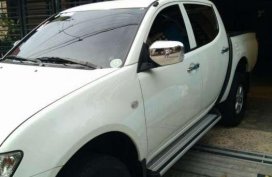 Like New Mitsubishi Strada for sale 