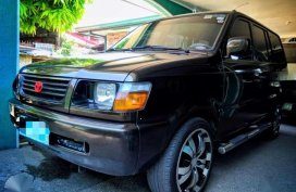 Toyata Revo 2000 for sale