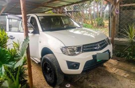 Mitsubishi STRADA 2011 for sale