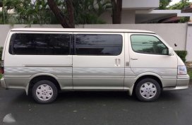 Toyota Hiace 2000 model for sale