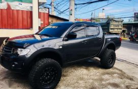 Mitsubishi Strada 2013 MT 4x2 for sale