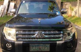 Black Mitsubishi Pajero 2010 for sale