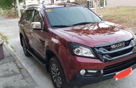 LIKE NEW ISUZU MUX FOR SALE