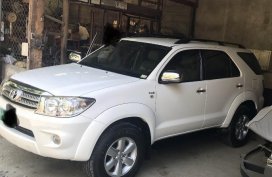 2010 Toyota Fortuner 2.5G for sale 
