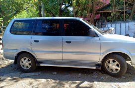 Toyota Revo 2000 Model for sale 