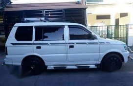 2011 Mitsubishi Adventure gx2 for sale 