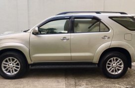 Toyota Fortuner V 4x4 2012 for sale