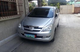 Toyota Innova V 2014 for sale 