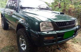 Mitsubishi Strada 2000 for sale
